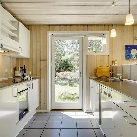 Dix - 900m From The Sea By Interhome Holiday home