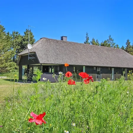 Holiday home Dix - 900m From The Sea By Interhome *