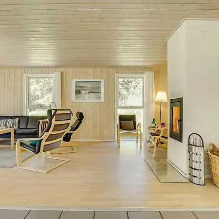 Holiday home Dix - 900m From The Sea By Interhome Blavand