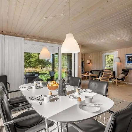 Dix - 900m From The Sea By Interhome Blavand