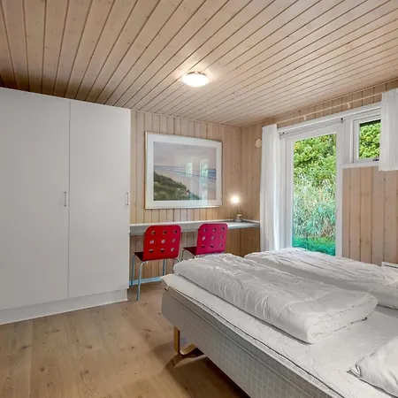 Dix - 900m From The Sea By Interhome Blavand