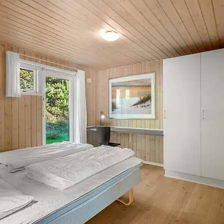 Holiday home Dix - 900m From The Sea By Interhome Blavand